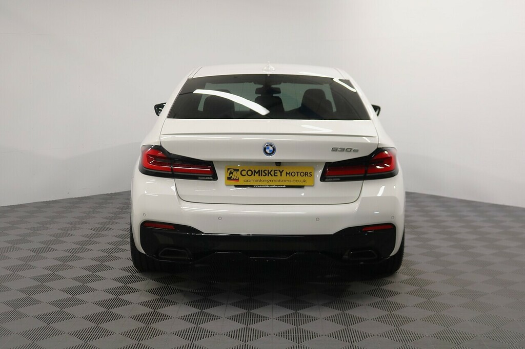 BMW 5 Series 530E M Sport LG22RUW White #5