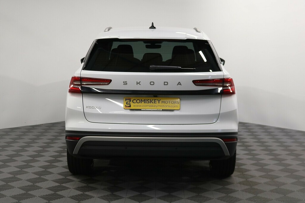 Skoda Kodiaq Tdi Se GL74ZKU White #5