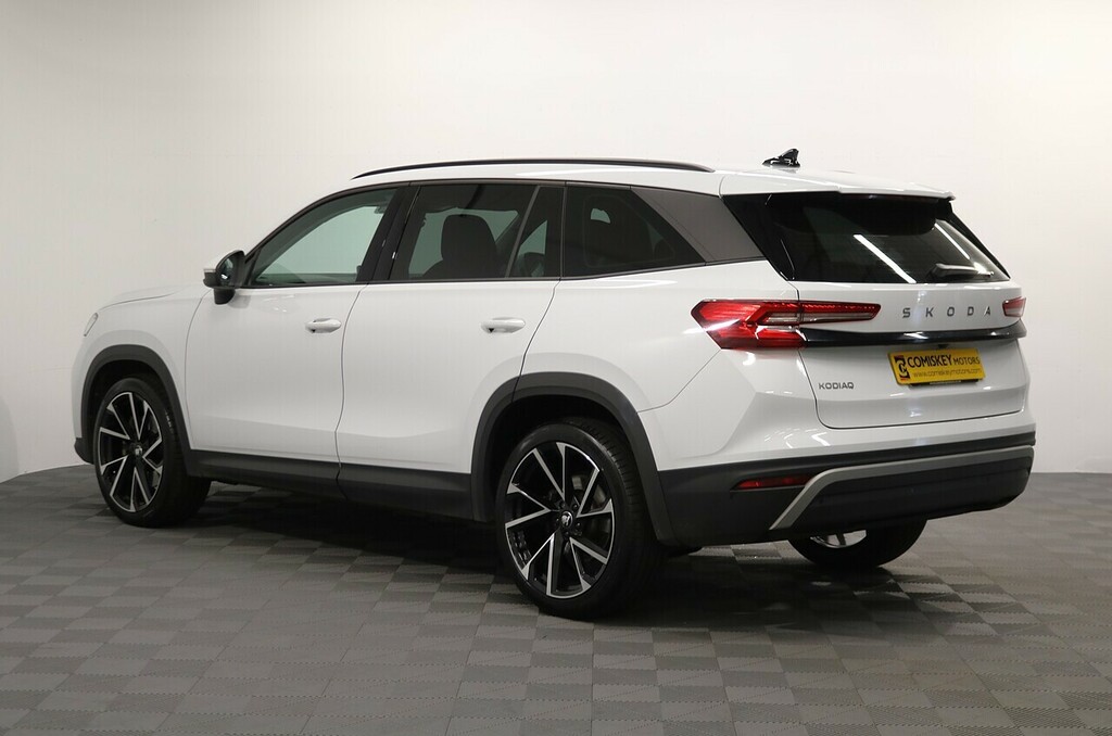 Skoda Kodiaq Tdi Se GL74ZKU White #4