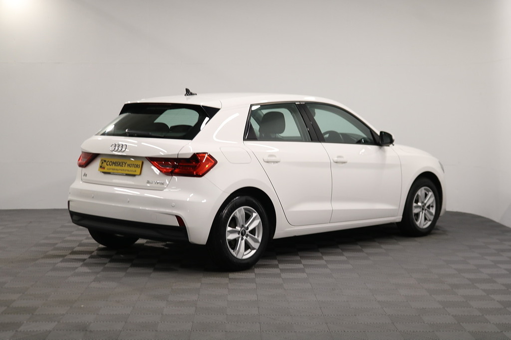 Audi A1 Tfsi Technik PXZ2284 White #6
