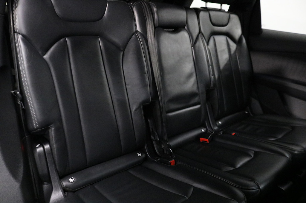 Audi Q7 3.0 Tdi V6 50 Black Edition Suv Tiptron White #14
