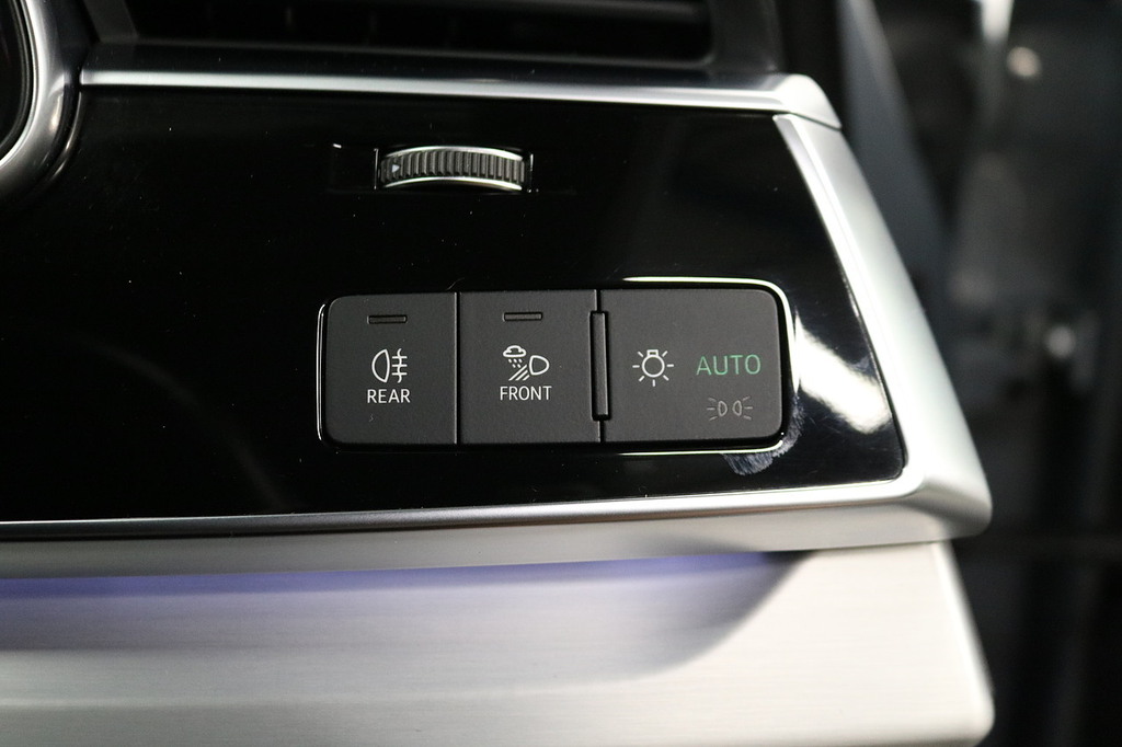 Audi Q7 3.0 Tdi V6 50 Black Edition Suv Tiptron White #44