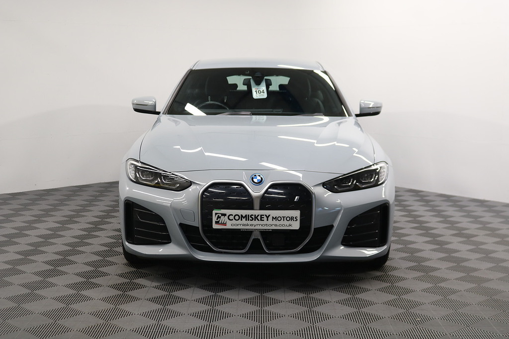 BMW i4 40 M Sport Grey #2