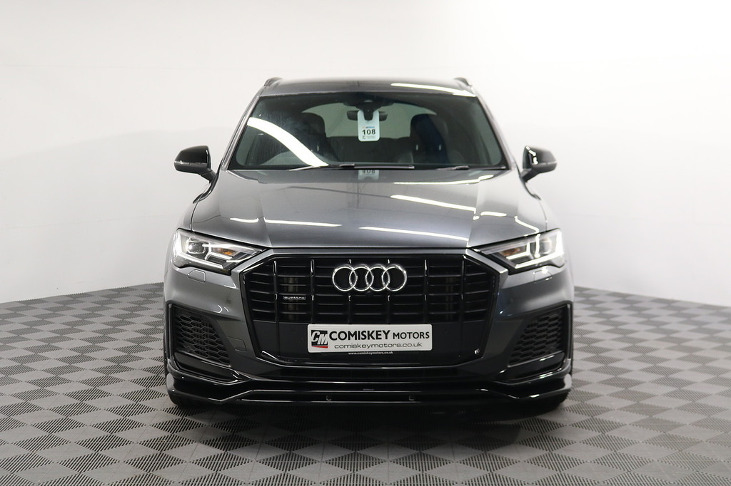 Audi Q7 Tfsie V6 Black Edition Grey #2