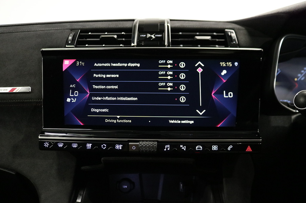 DS DS 7 Crossback 1.5 Bluehdi Performance Line Crossback Black #28