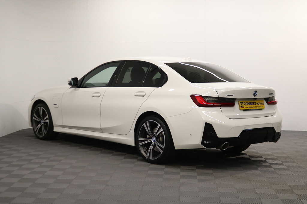 BMW 3 Series 330E M Sport White #4