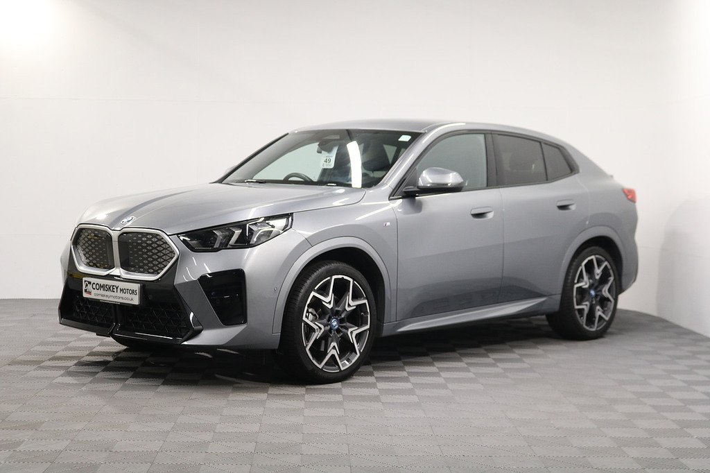 BMW iX2 30 M Sport Grey #3