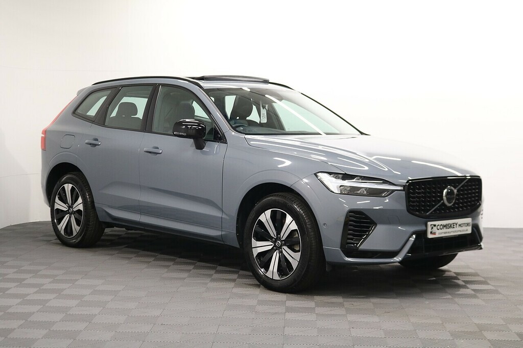 Volvo XC60 H T6 Plus Grey