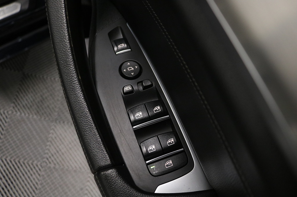 BMW X4 Xdrive20d Mht M Sport Step Pro Pack Black #38