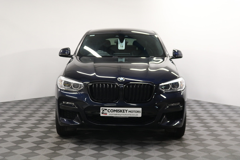 BMW X4 20D Mht M Sport Black #2