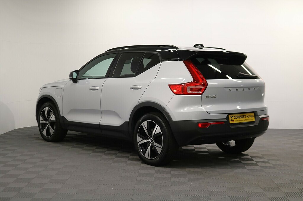Volvo XC40 H T5 Twin Engine R-design Silver #4