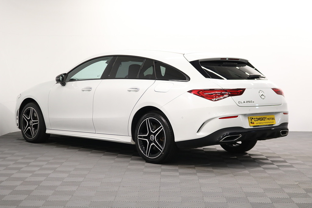 Mercedes-Benz CLA Class Cla250e Amg Line White #4