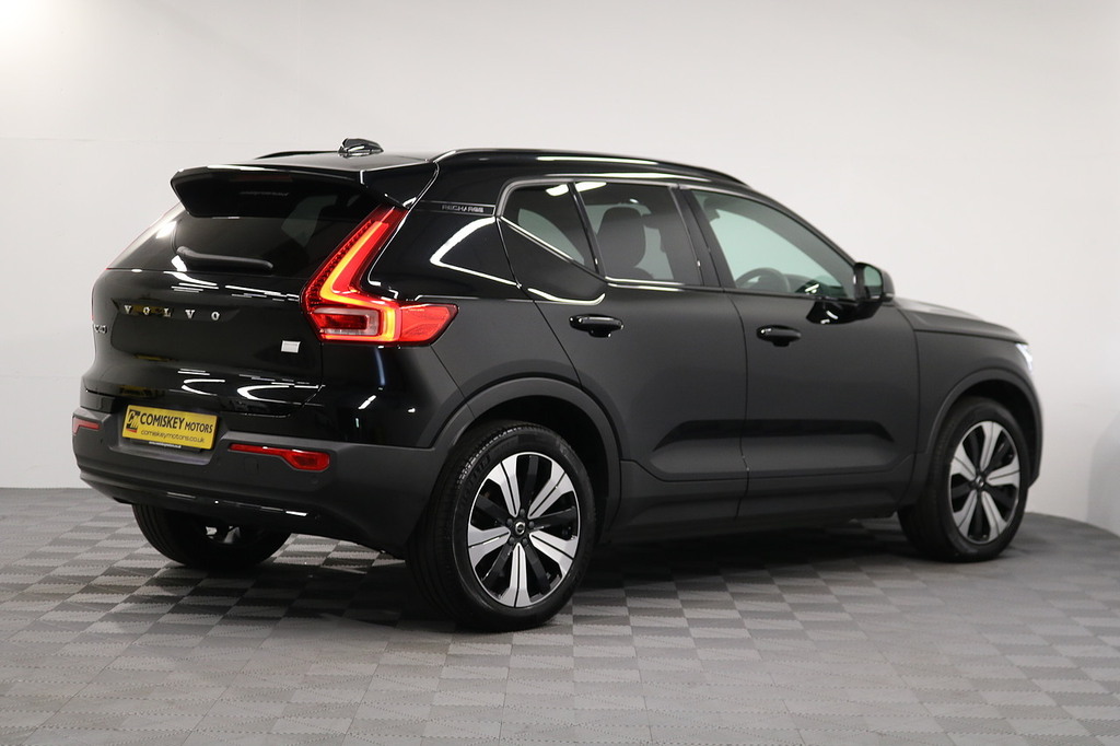 Volvo XC40 Core Black #6