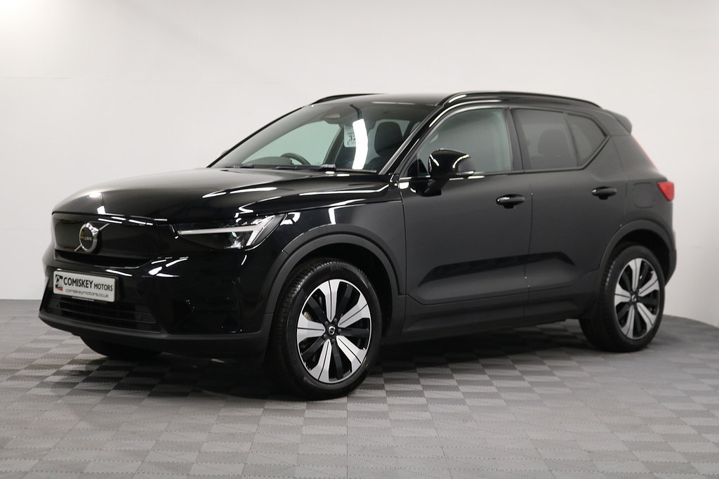 Volvo XC40 Core Black #3