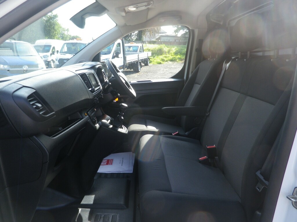 Peugeot Expert Panel Van 2.0 Expert Long Professional Premium Bl MD23PDX White #6