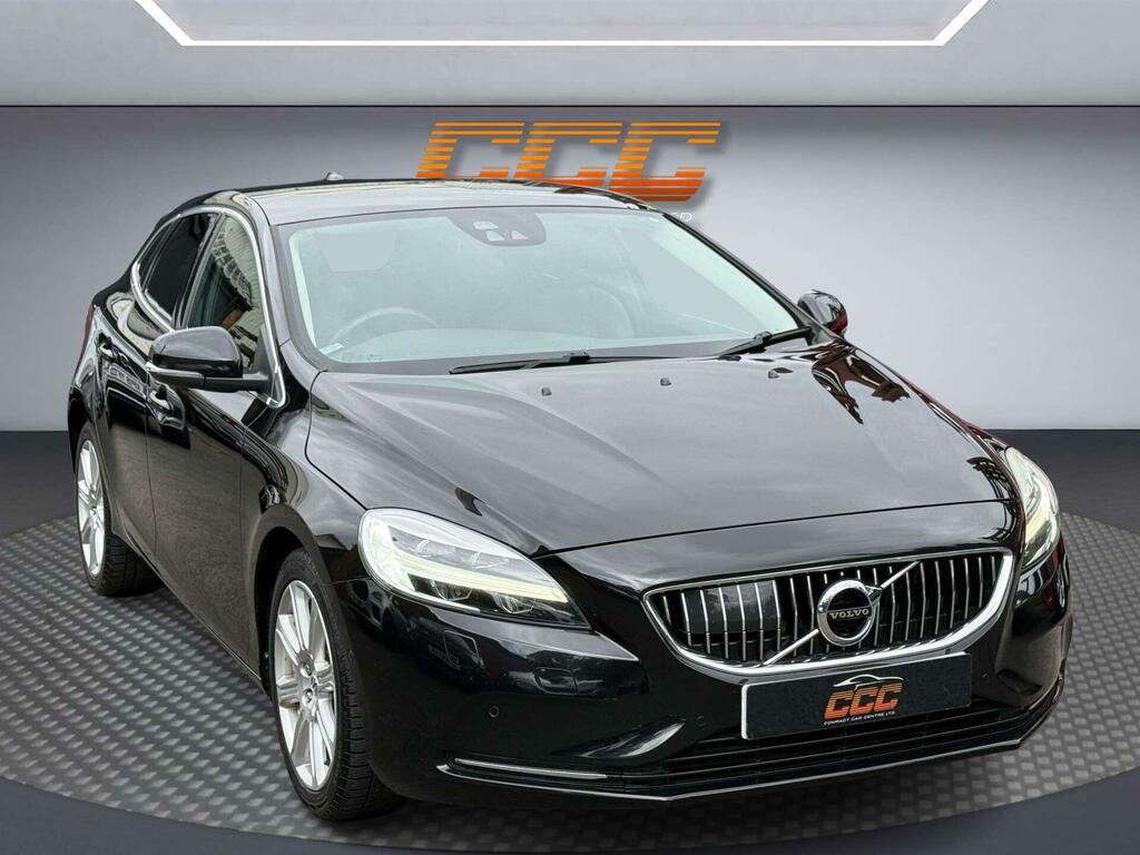 Volvo V40 Inscription Black #5
