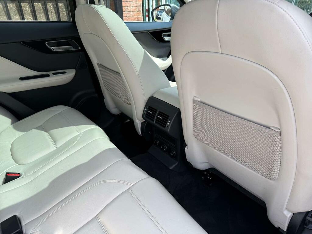 Jaguar F-Pace 2.0 R-sport 161 Bhp Black #23