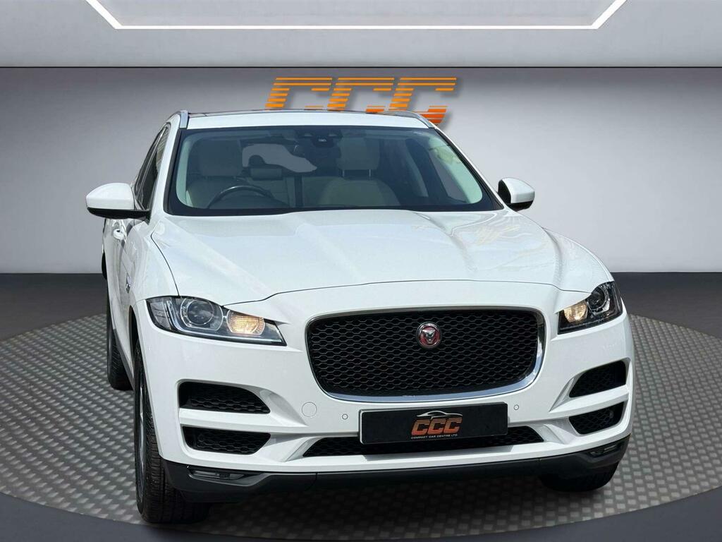 Jaguar F-Pace Prestige White #3
