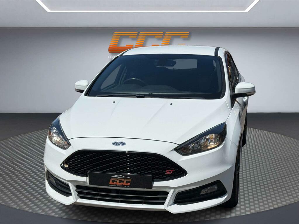 Ford Focus St-2 White #4