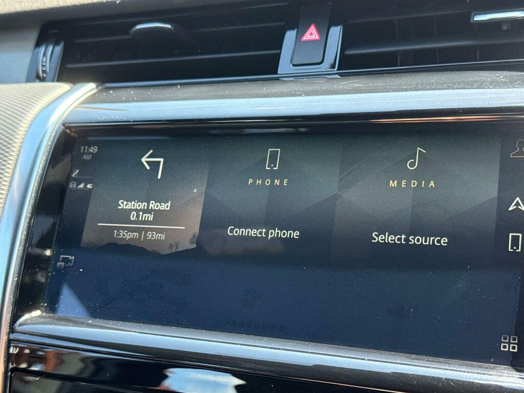 Land Rover Discovery Sport D200 R-dynamic S Plus Grey #38