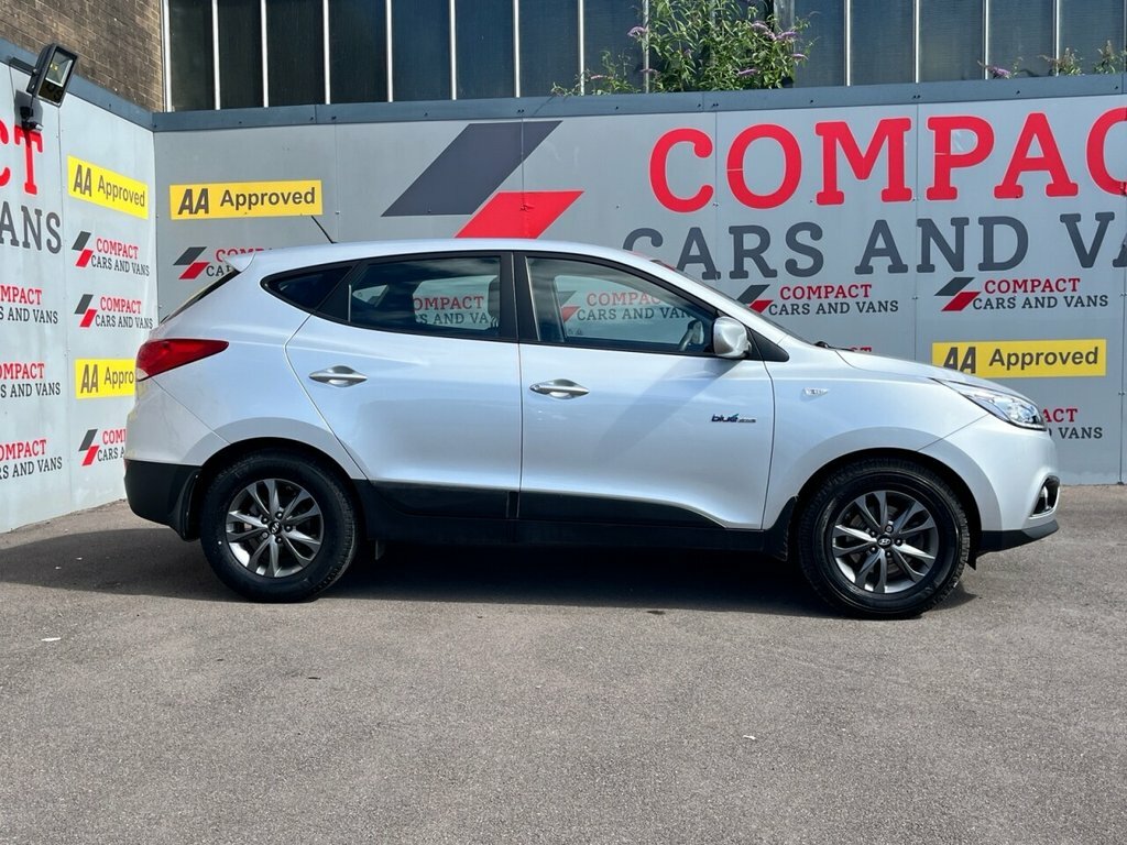 Hyundai Ix35 1.7L S Silver #4