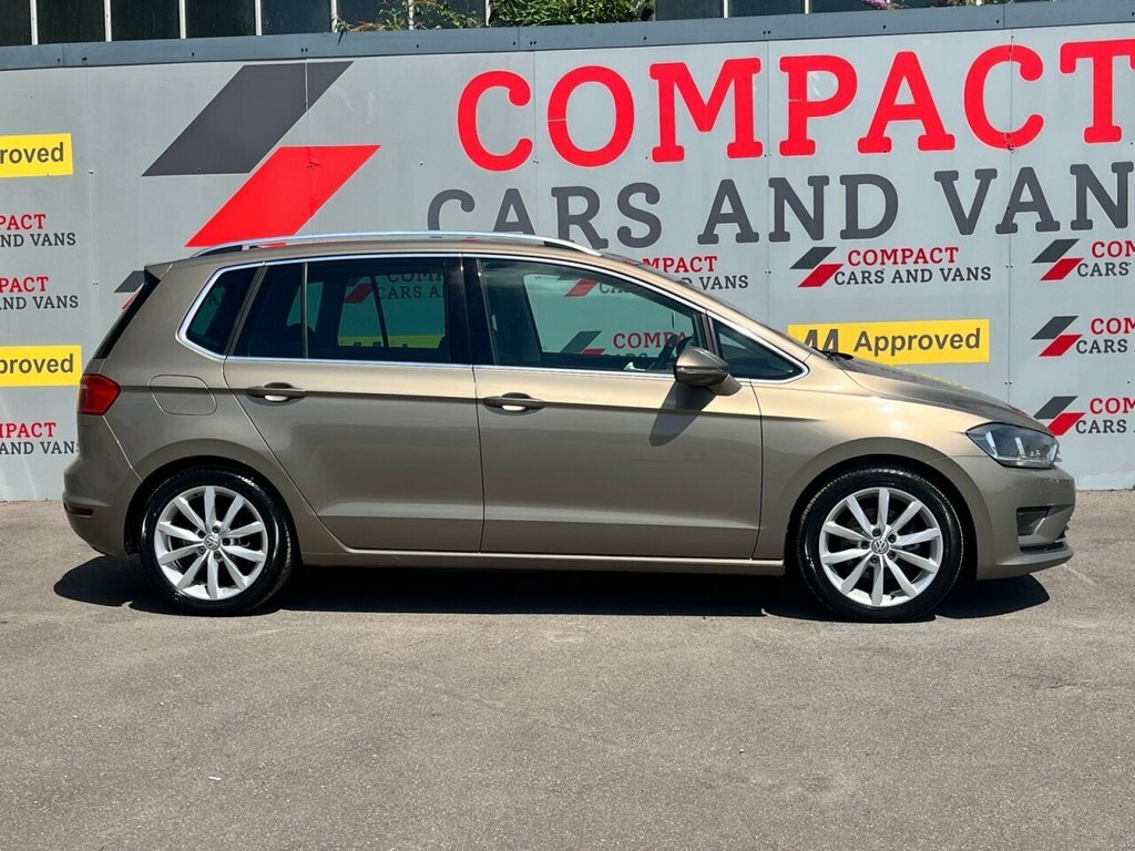 Volkswagen Golf SV 1.4L Gt Gold #4
