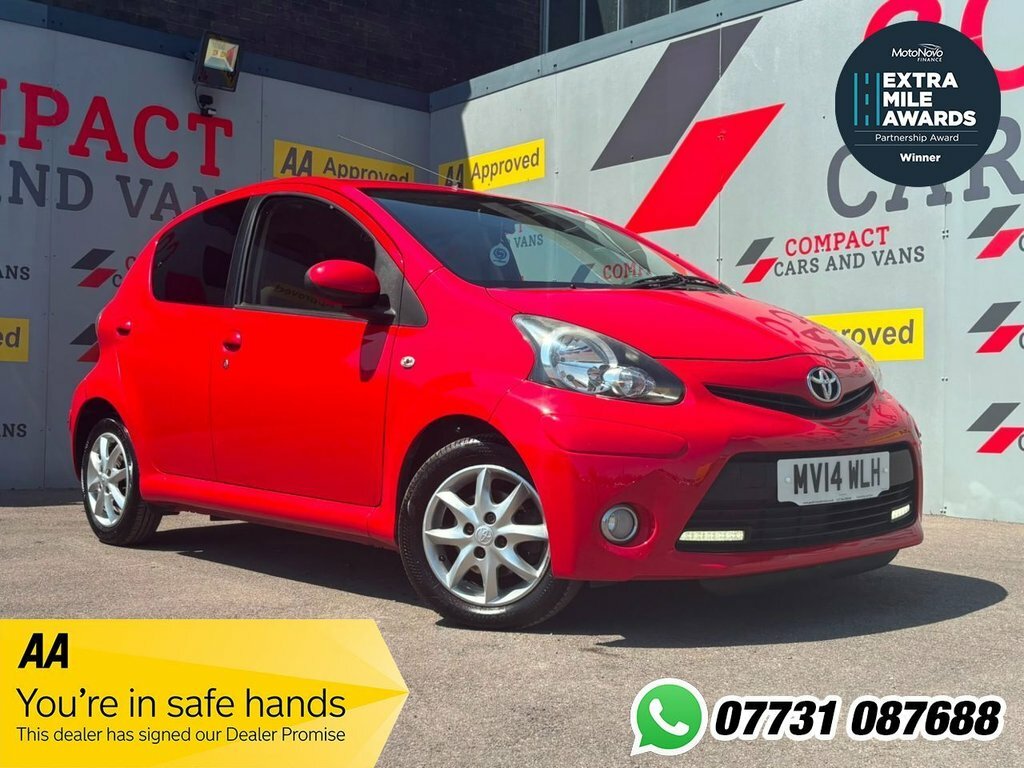 Toyota Aygo 1L Mode Red