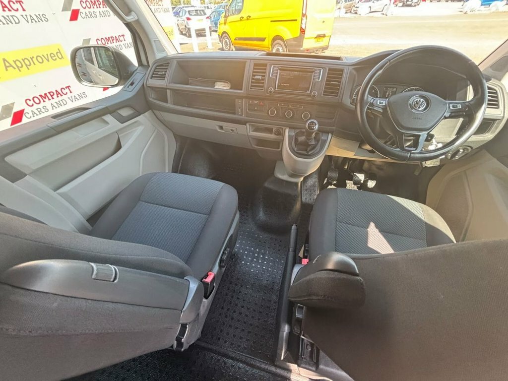 Volkswagen Transporter 2.0 Tdi T28 Bluemotion Tech Highline Fwd Swb Euro White #16
