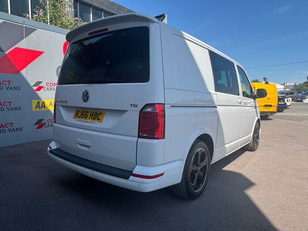 Volkswagen Transporter 2L Highline White #5