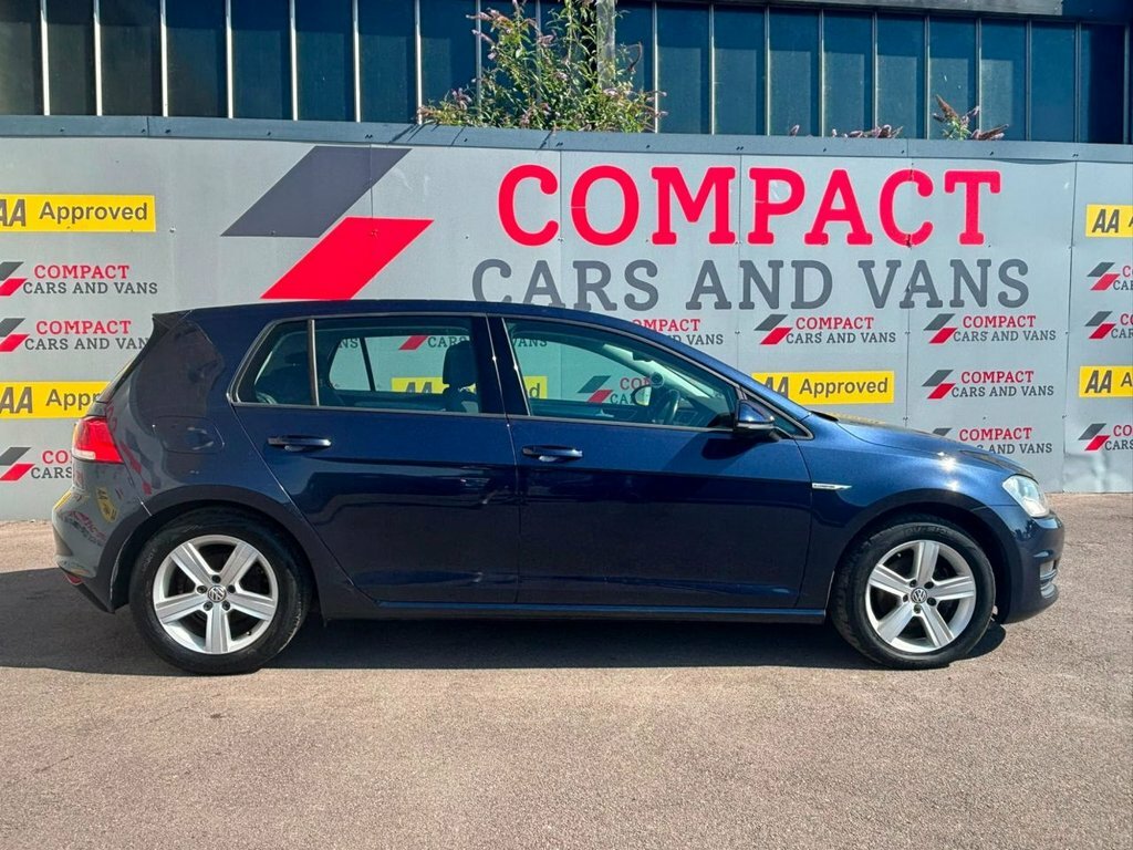 Volkswagen Golf 1L Match Bluemotion Blue #4