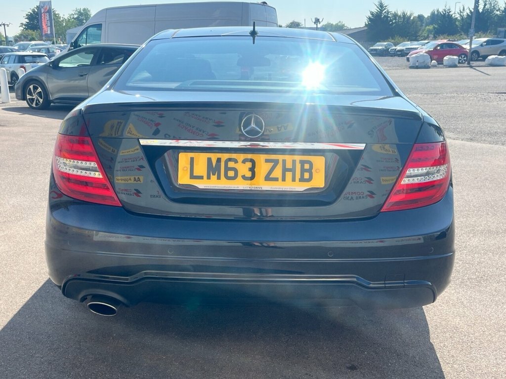 Mercedes-Benz C Class 1.6L Amg Sport Plus Black #6