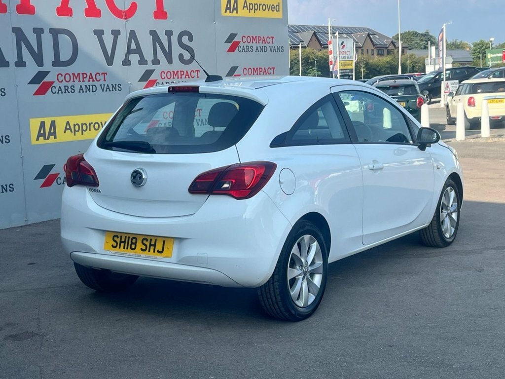 Vauxhall Corsa 1.4L Energy White #5