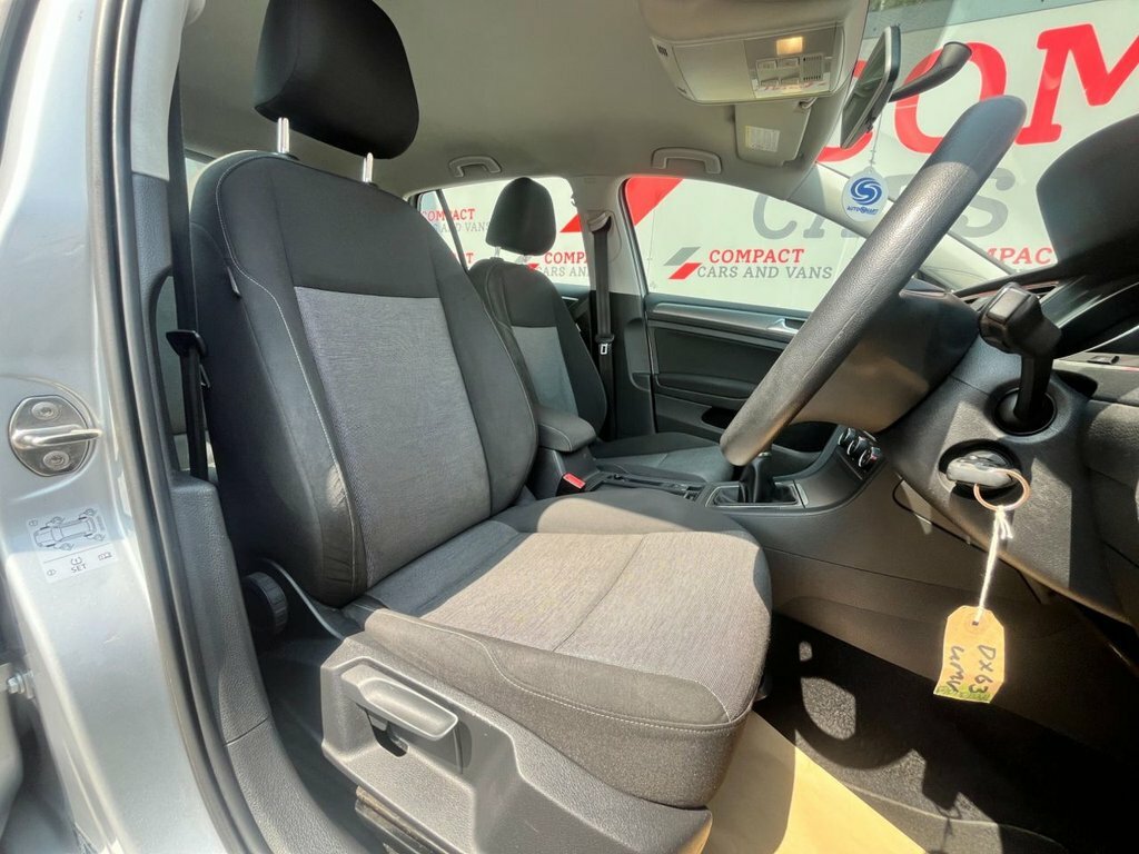 Volkswagen Golf Gt Bluemotion Technology Tdi  #16