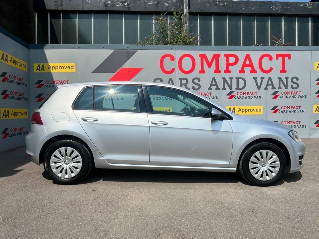 Volkswagen Golf 1.6L S Silver #4