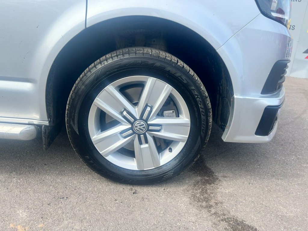 Volkswagen Transporter 2L Startline White #20