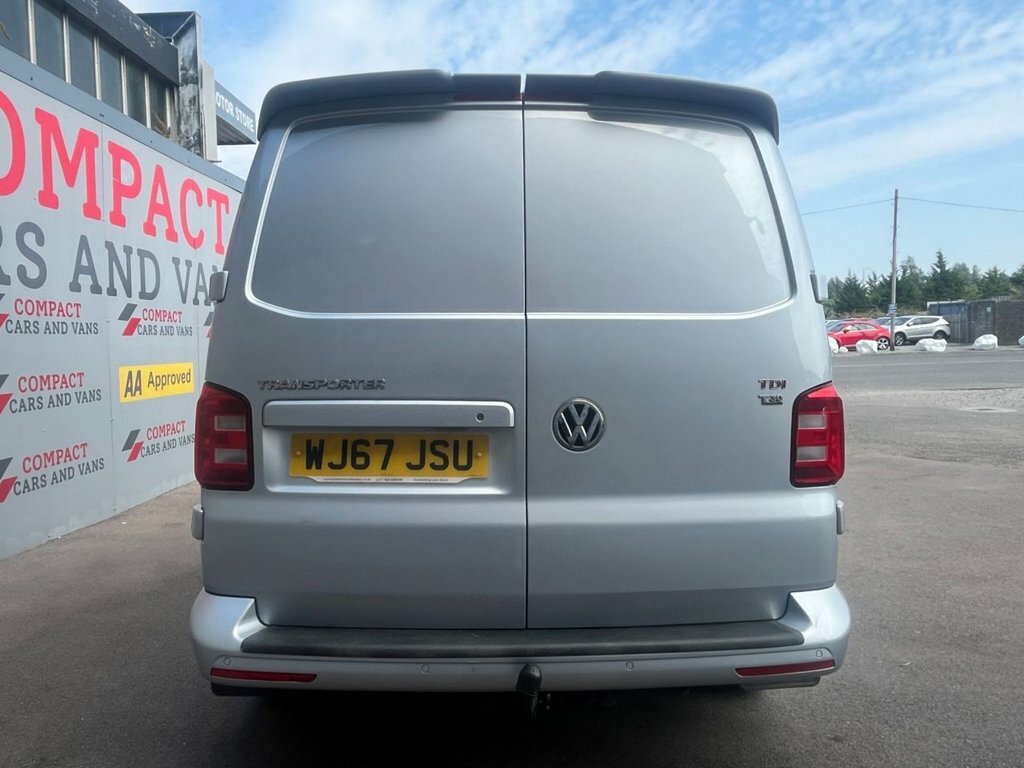 Volkswagen Transporter 2L Highline Silver #6