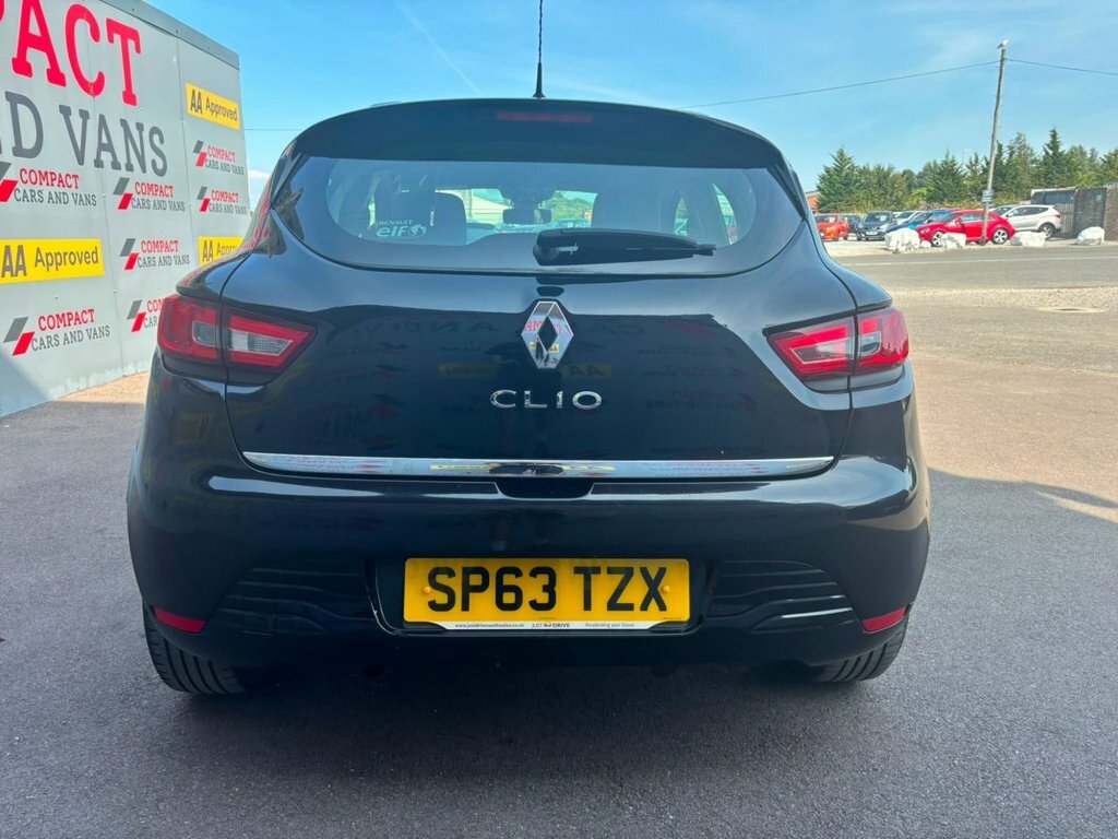 Renault Clio 1.2L Dynamique Medianav Black #6