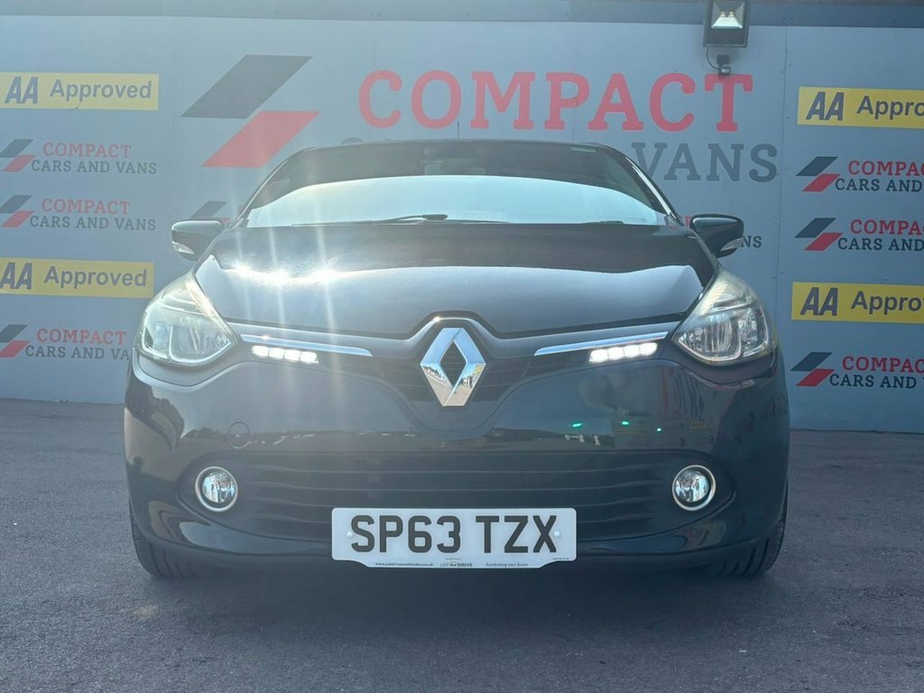 Renault Clio 1.2L Dynamique Medianav Black #3