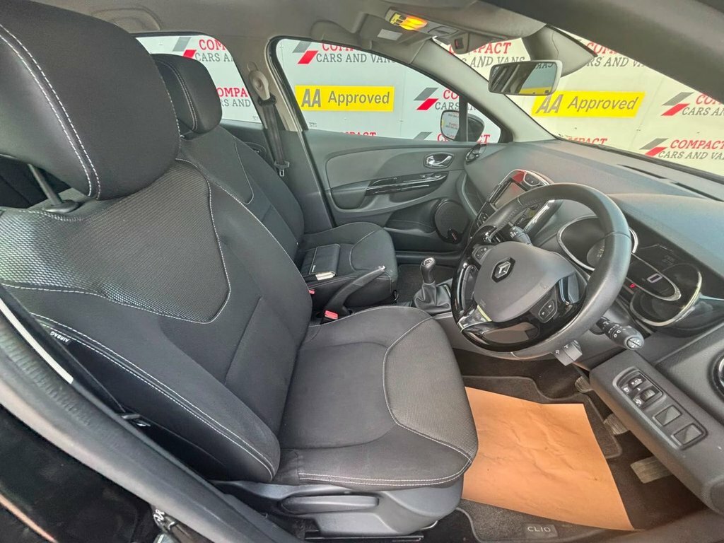 Renault Clio Renaultsport Lux White #18