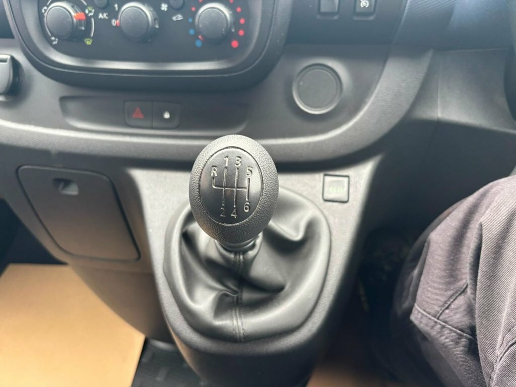 Vauxhall Vivaro 1.6 Cdti 2900 Biturbo Ecoflex Crew Van Double Cab Brown #11