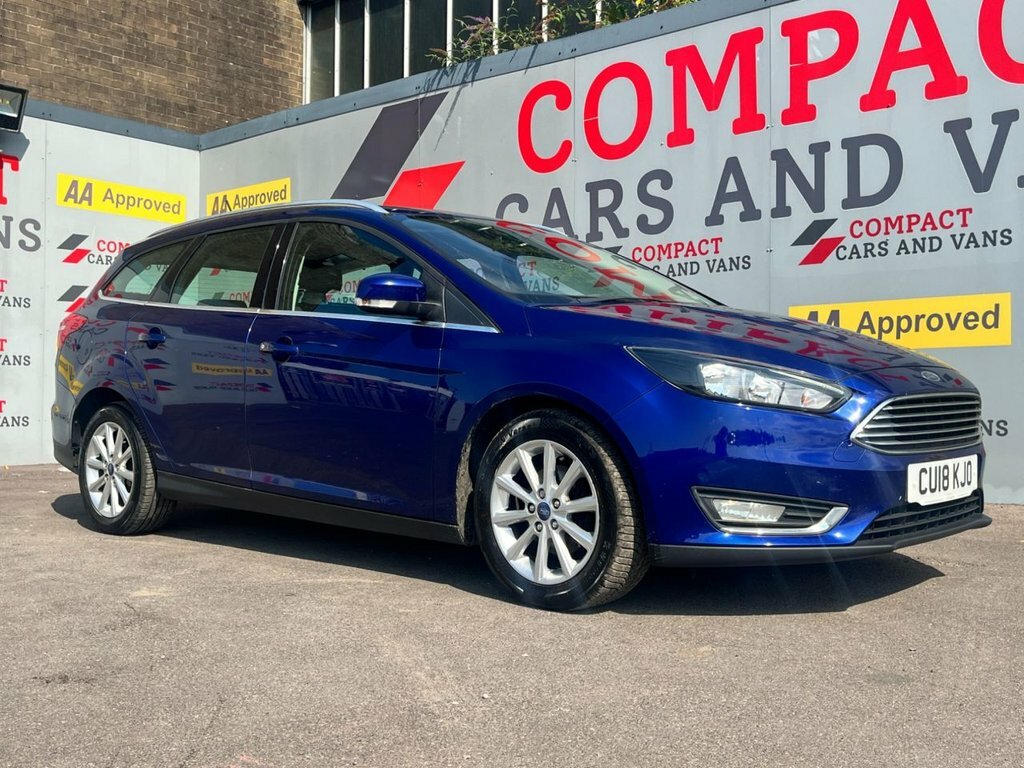 Ford Focus 1L Titanium Blue #2