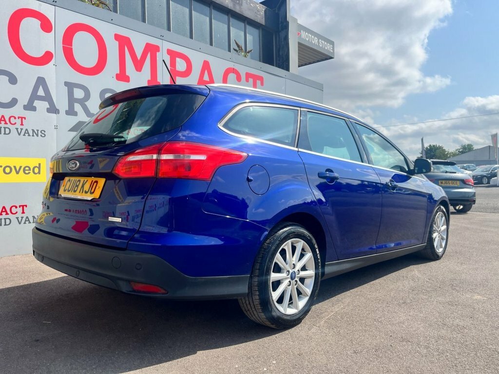 Ford Focus 1L Titanium Blue #5