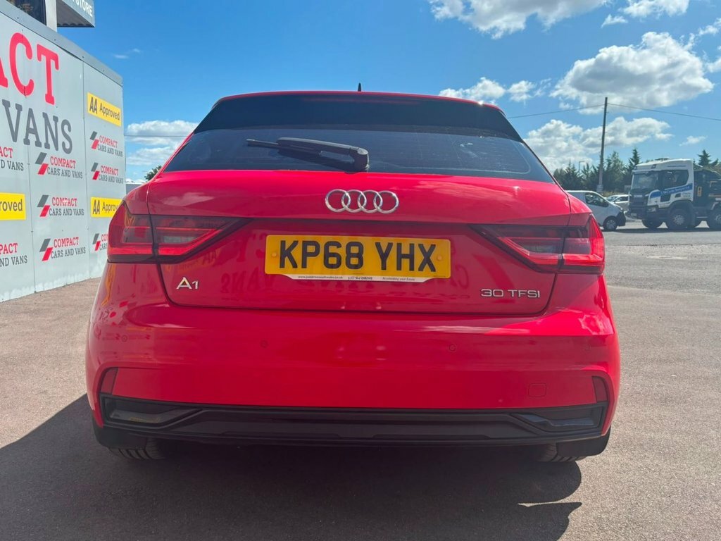 Audi A1 1L Sport Red #6
