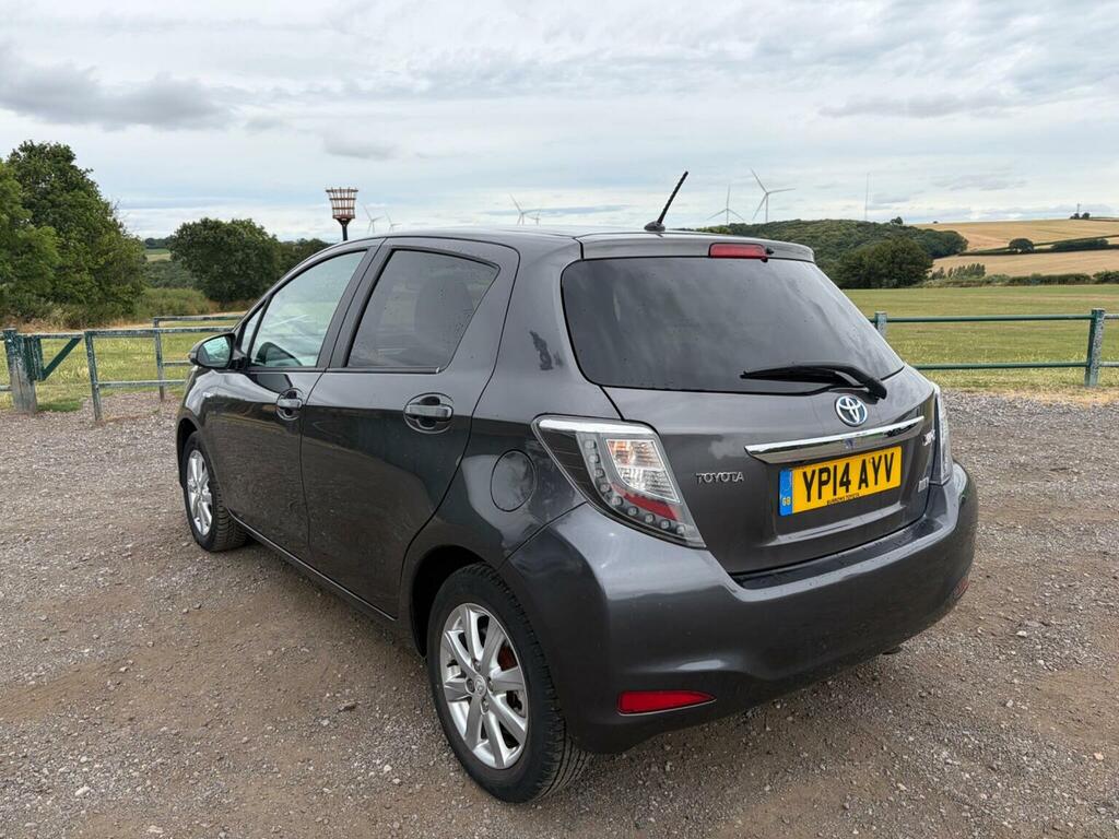 Toyota Yaris 1.5 Vvt-h Icon Plus Cvt Euro 5 Grey #5