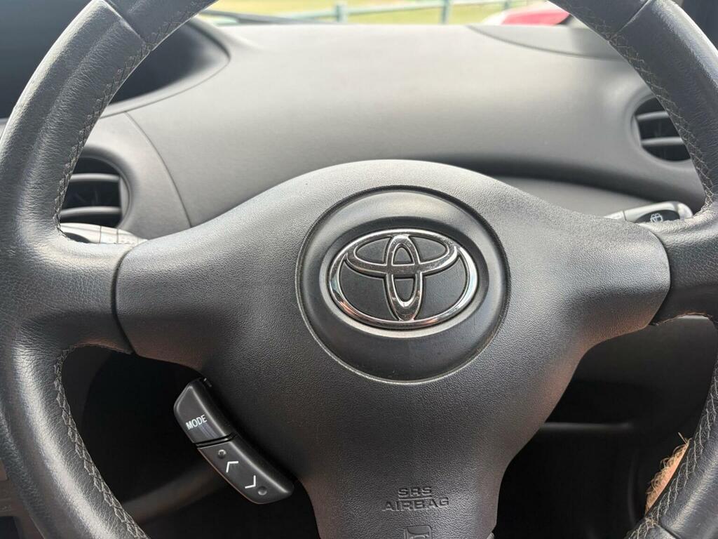 Toyota Yaris 1.3 Vvt-i Blue Silver #12