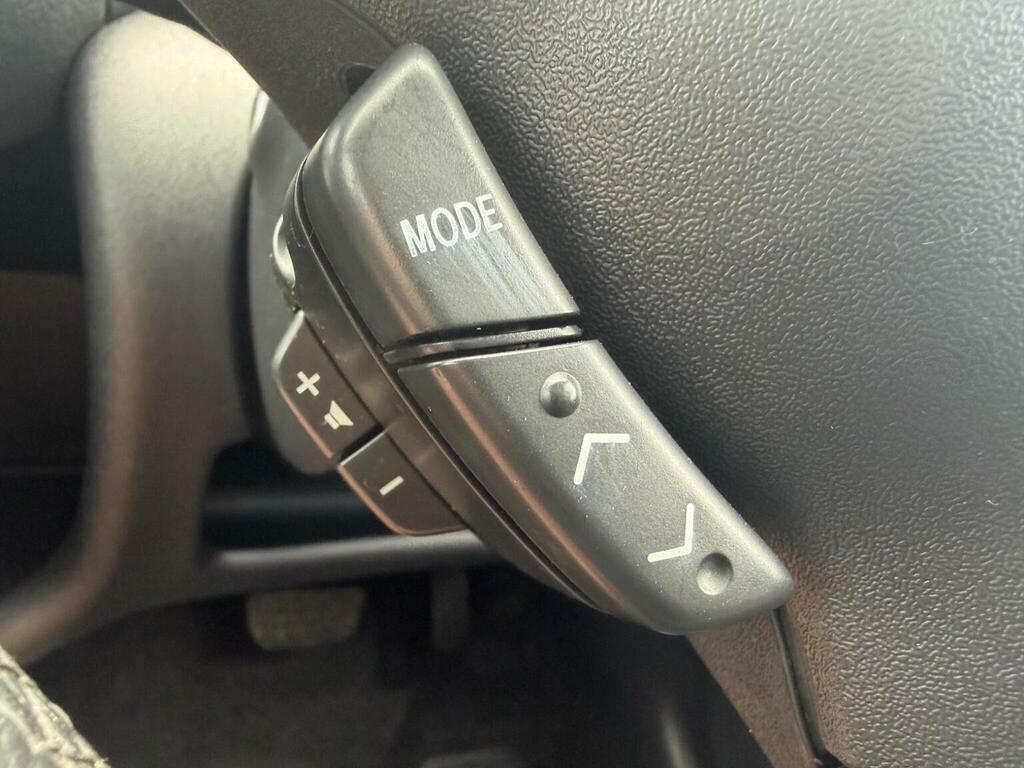 Toyota Yaris 1.3 Vvt-i Blue Silver #9