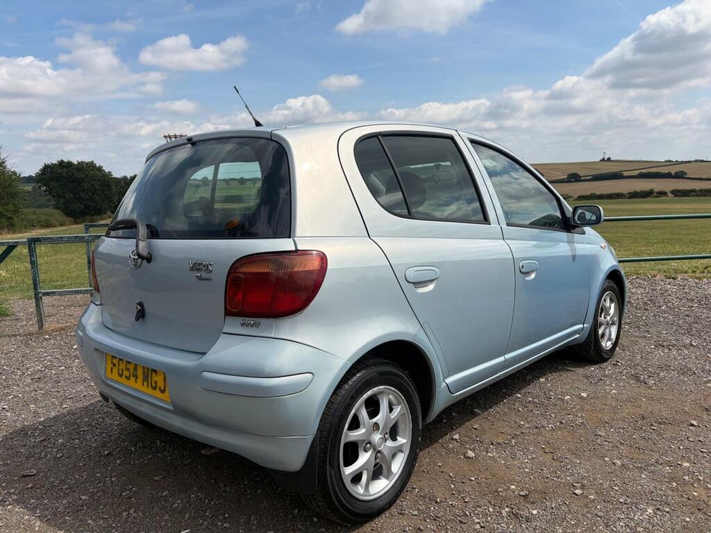 Toyota Yaris 1.3 Vvt-i Blue Silver #4