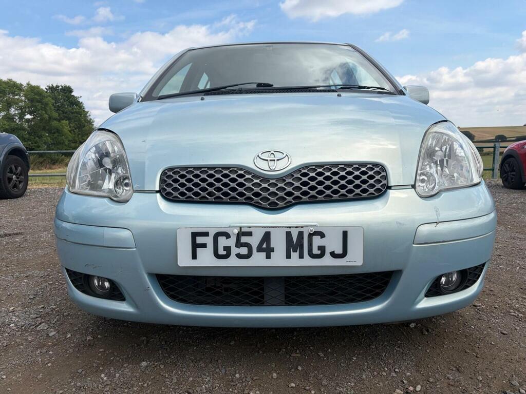 Toyota Yaris 1.3 Vvt-i Blue Silver #2