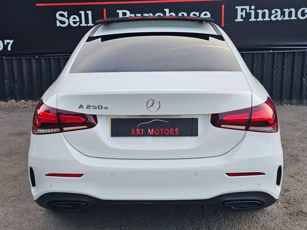 Mercedes-Benz A Class 1.3 A250e 15.6Kwh Amg Line Edition Premium Plus RO22NHC White #6