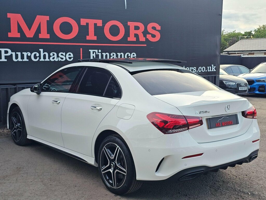 Mercedes-Benz A Class 1.3 A250e 15.6Kwh Amg Line Edition Premium Plus RO22NHC White #5